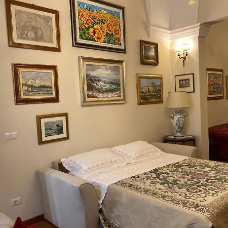 فندق مبيت وإفطار Ai Due Santi 4*